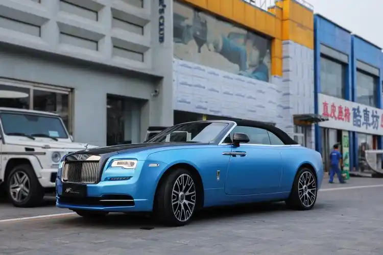 汽车改装入门一车身改色案例劳斯莱斯曜影