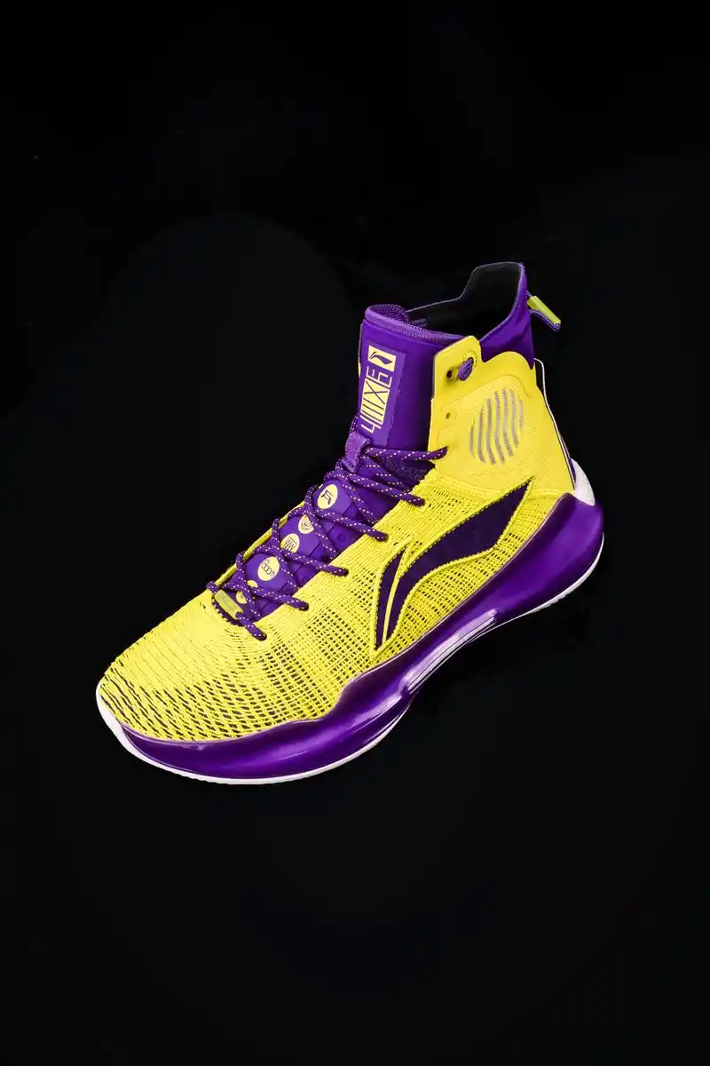 紫金湖人配色李宁顶级战靴