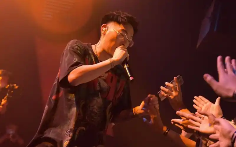 弹壳西安回顾!红花会炸场, 贝贝隔离不能到场,遇见digi gehtto.