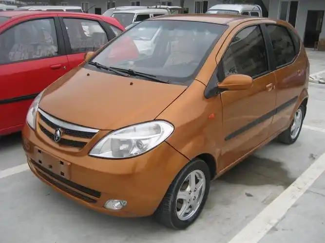 长安汽车 奔奔 奔奔i-1.0-mt情定e生版(国Ⅲ带obd) 浏览次数:12