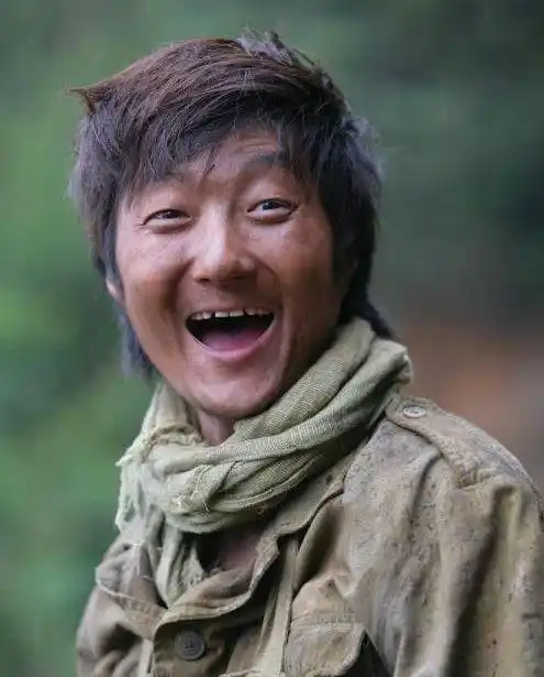 他被称为最丑男演员!