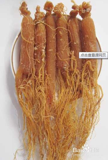 看色泽:加糖红参和正常红参虽然色泽较为相近,都是金黄棕红混杂的颜色