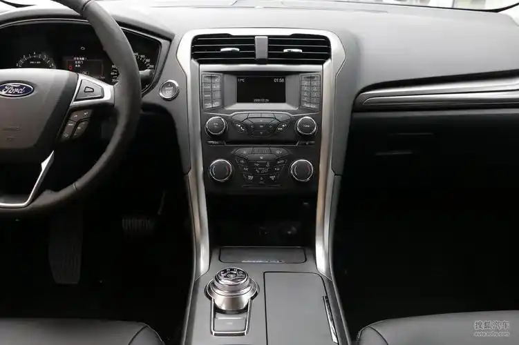 2017款款福特蒙迪欧ecoboost 180 时尚型 - 中控台提示:支持键盘翻页