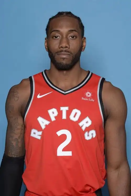 伦纳德生涯历年定妆照_网易订阅