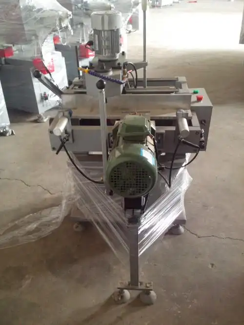 平开窗设备铝塑门窗锁孔槽加工机