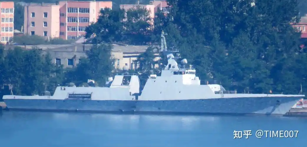 朝鲜"南浦"级新型隐身护卫舰