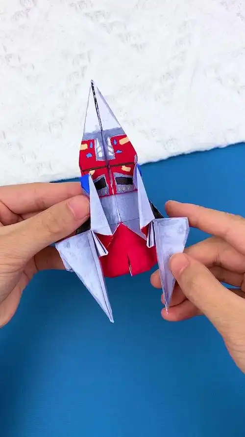 折纸做一个变形金刚!