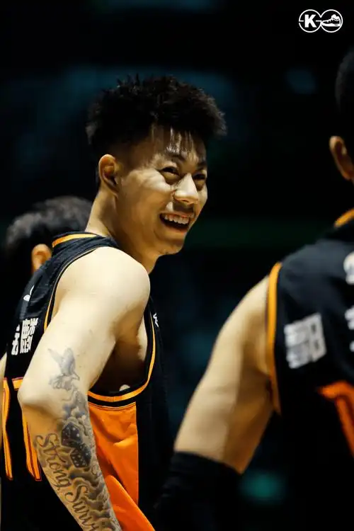 「一百张图」带你重温今年的cba全明星_活动_比赛_装备