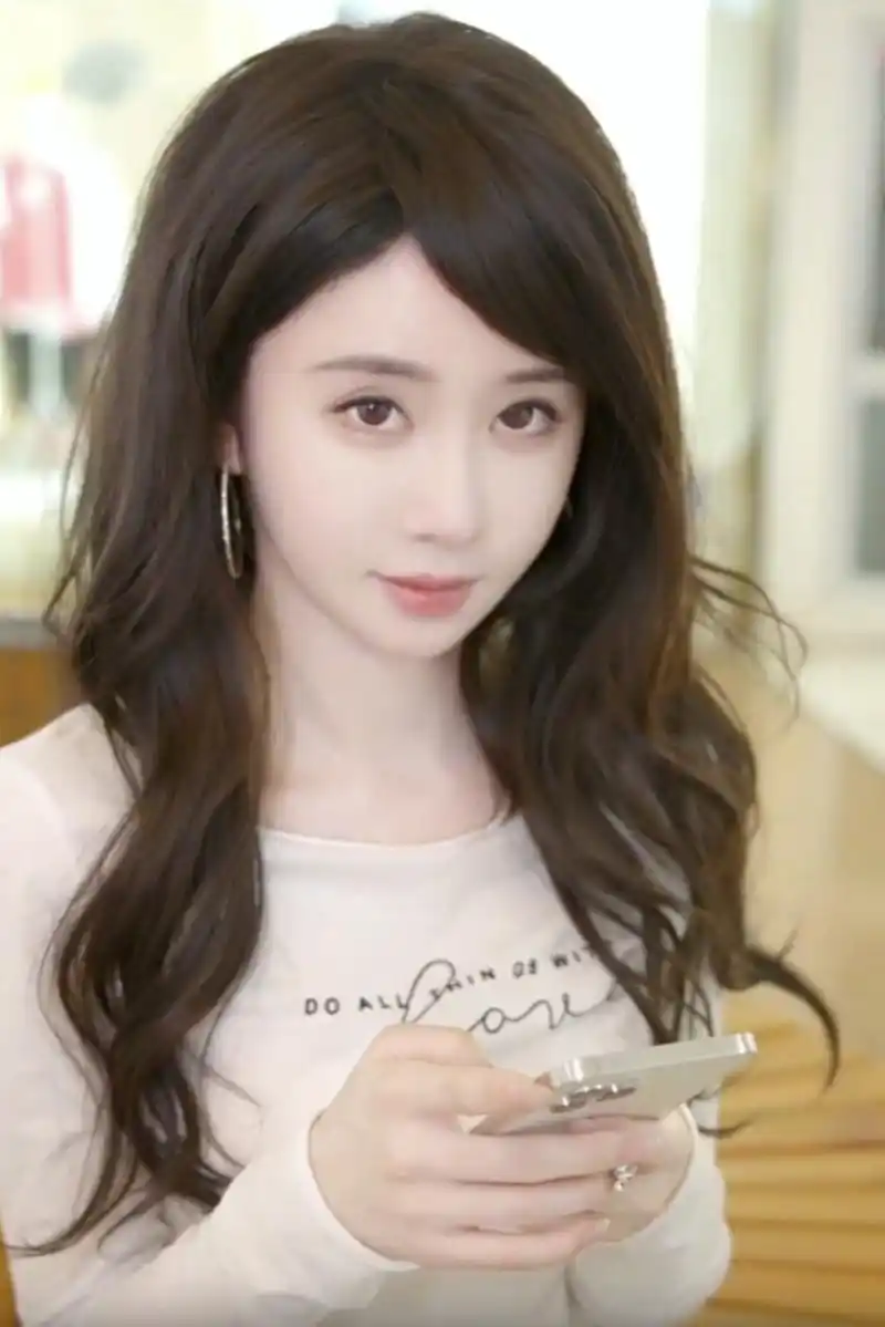 程琳,应该是网红鼻祖了吧,十几年了还是没什么变化