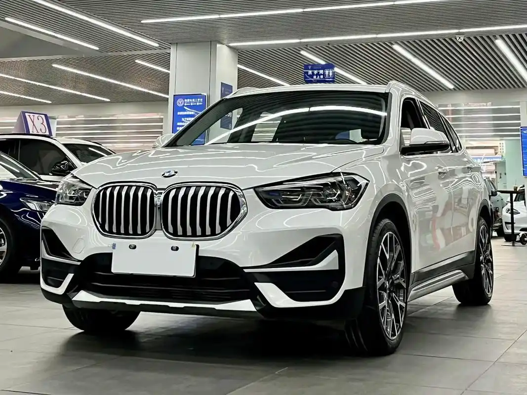 2020款宝马x1  2.0t尊享版顶配 2 - 抖音