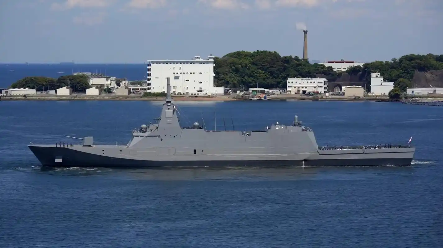 日本最上号护卫舰抵达横须贺军港,入役后投入作战部署-千里眼视频