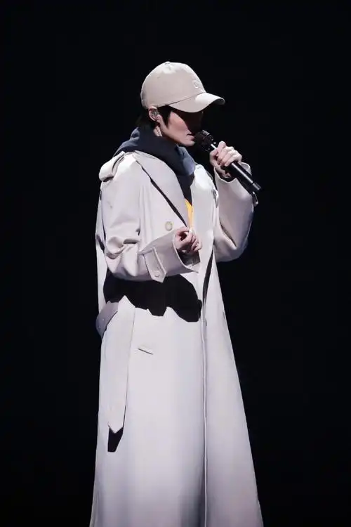 2024李宇春周末愉快演唱会##2024李宇春广州演唱会