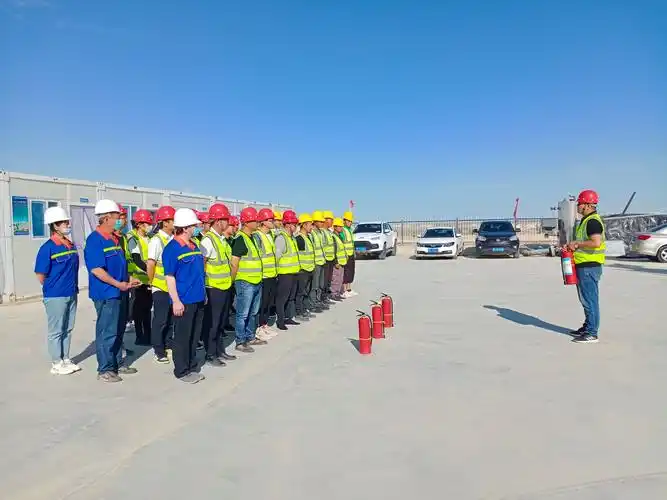 北黄公路工程bh1标项目部组织开展消防应急演练