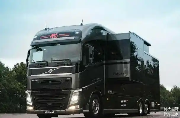 沃尔沃重卡房车实拍:大空间空悬,豪华双排座体验