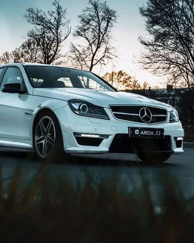 【图】w204 c63 amg,有棱有角的外观是真心帅_奔驰amg论坛_汽车之家