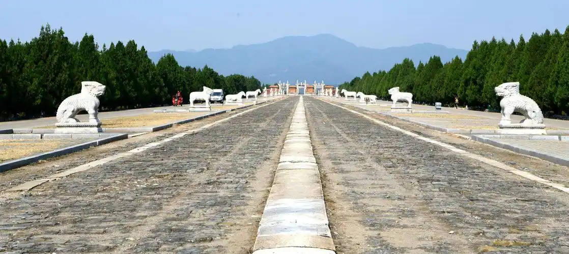 清东十三陵——世界文化遗产