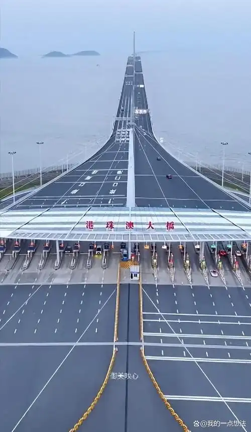 港珠澳大桥,这座连接香港,珠海和澳门的巨龙,即将于12月15日开通旅游
