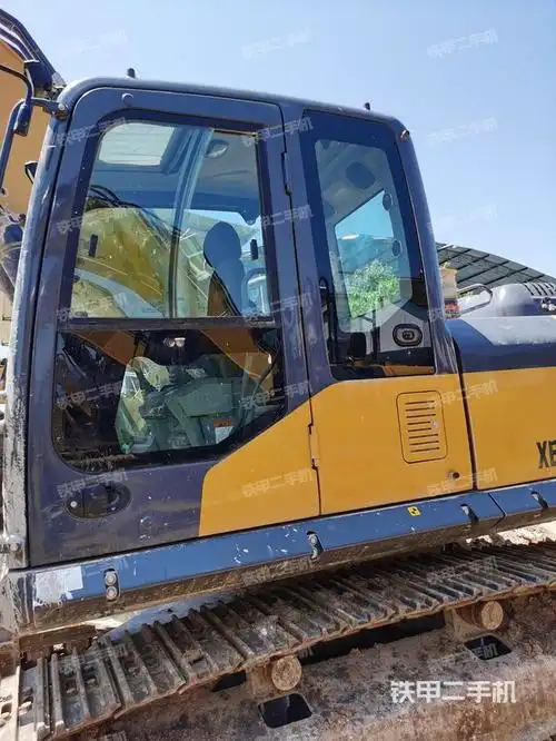 徐工xe245dk挖掘机