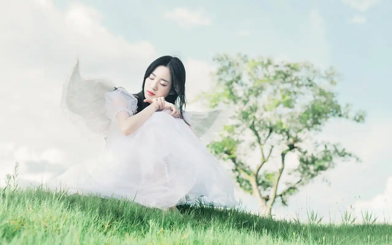 日系清纯小仙女唯美高清桌面壁纸