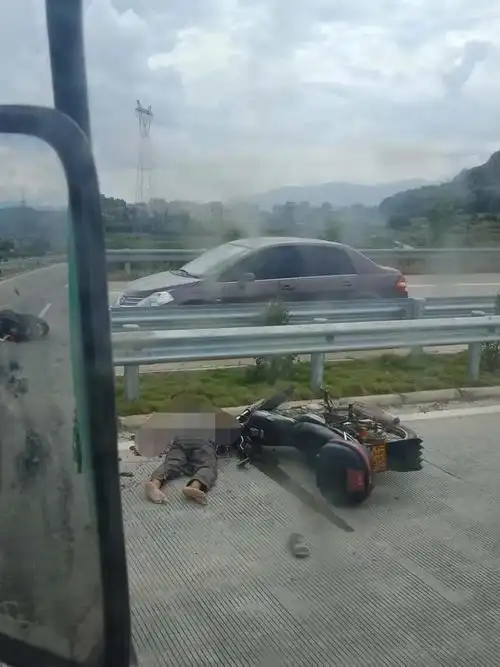 触目惊心!广西发生惨烈车祸,1人当场死亡,教训惨痛