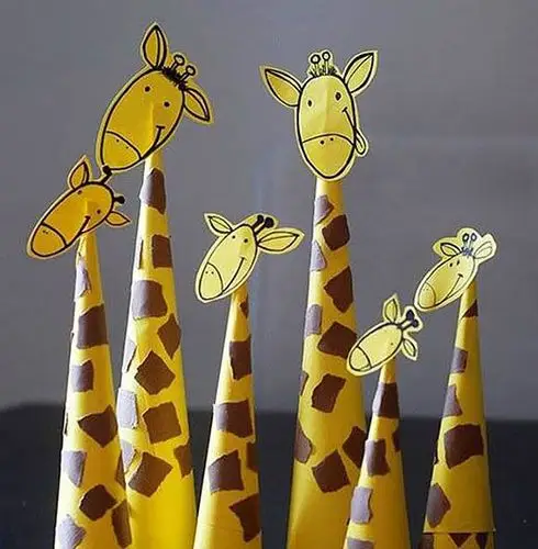 幼儿园手工卡纸制作长颈鹿diy教程