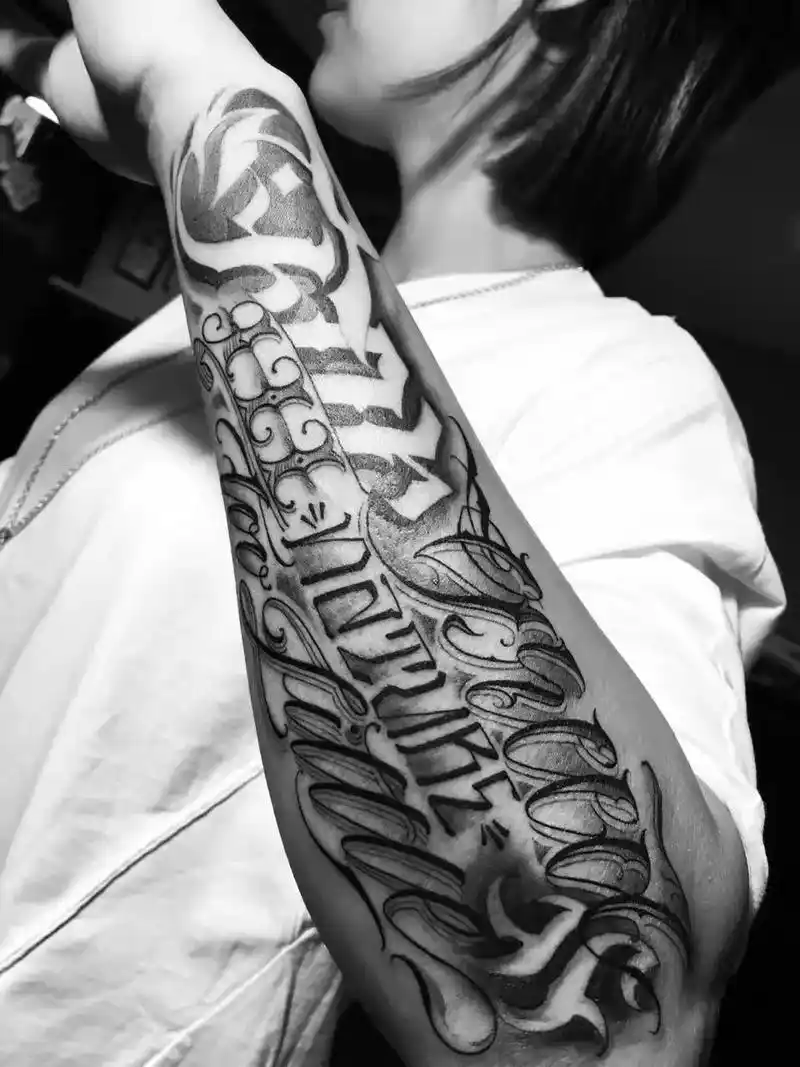 花体字纹身作品分享