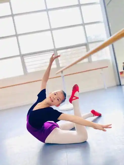 少儿舞蹈基本功一周练习计划表,这样练习事半功倍!