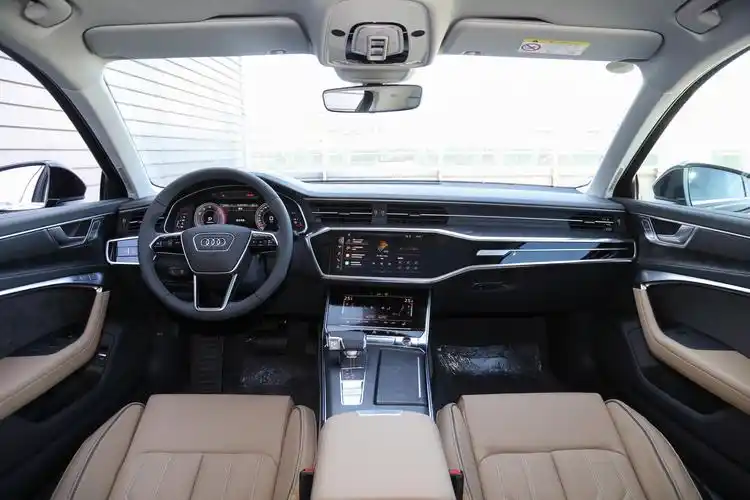 奥迪a6l内饰-轴距-双离合-易车