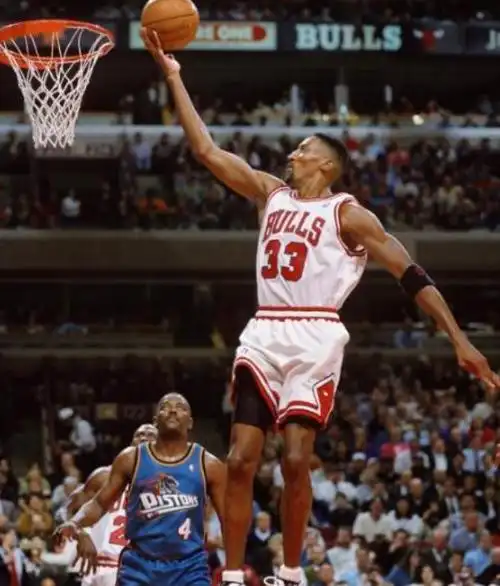 没有皮蓬,乔丹没有赢过一轮季后赛,而没有乔丹,皮蓬分区第三!