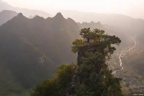 汉中龙头山旅游攻略一日游汉中龙头山,位于陕西省汉中市南郑区小南海
