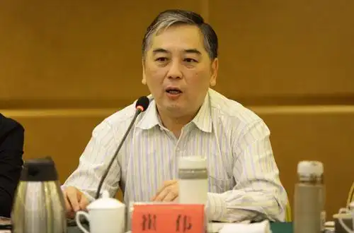 以"小动大改"实现剧目的精粹化