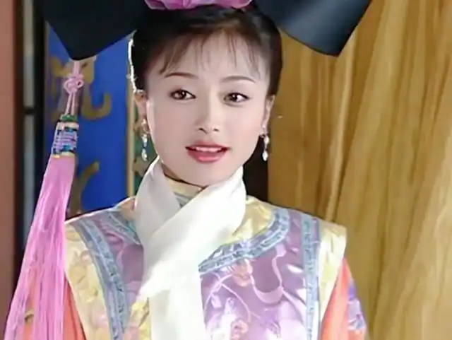 演活一个知画就够了,秦岚却偏偏演活了4个,每一个都惊艳四座