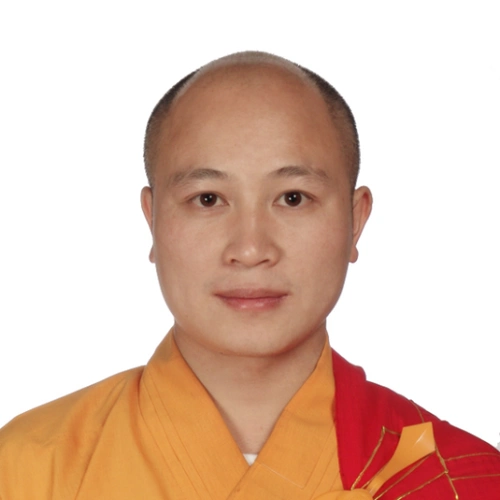 文化艺术 资讯 正文悟实法师是中国佛学院教授,峆寺方丈,河北千佛寺