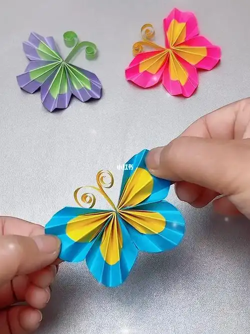 蝴蝶折纸