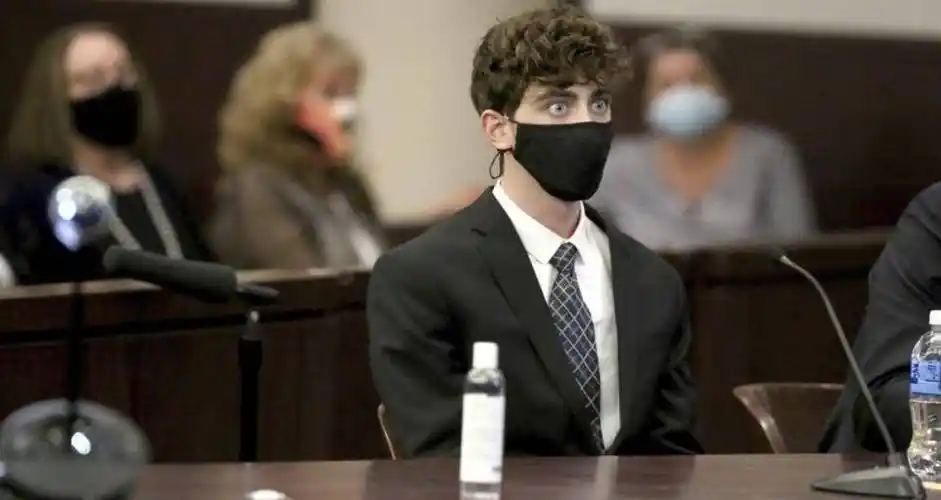 美国帅哥致2人死亡,无数女性给求情_卡梅伦·赫林_谢莉尔·赫林_约翰