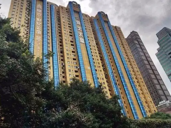 上海浦东陆家嘴爵士大厦世纪汇八佰伴|陆家嘴cbd|2469线世纪大道站