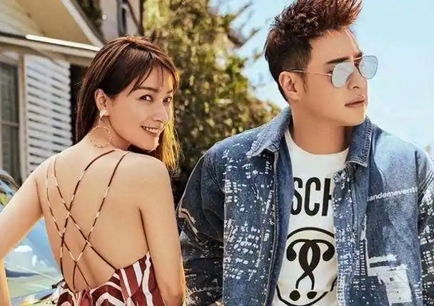 两人带父母同游新疆,男方竟然被传是郑恺_感情_郑凯_经历