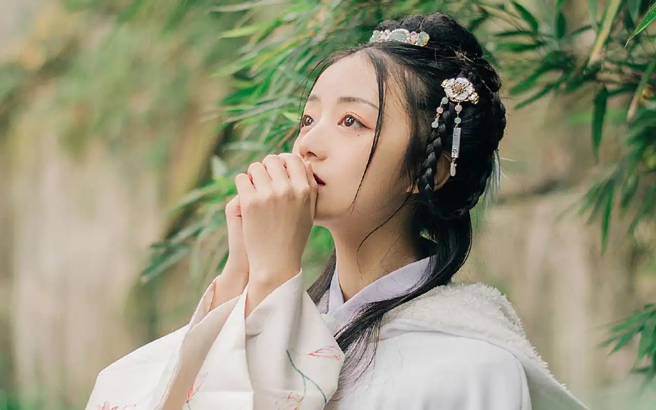 强烈推荐三本快穿甜宠小说,老书虫力推,每一本都值得收藏!