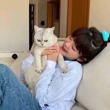 女生头像干净气质20212021年女生干净的微信头像图片精致