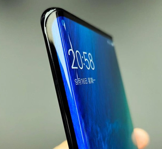 华为vivo同时押宝的瀑布屏,为啥现在不火了?内行人说出答案