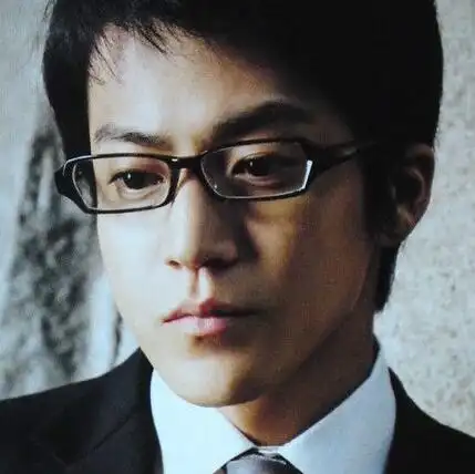 【图】伊崎右典热血高校剧照杀马特发型瞩目 花少年挑战百人群殴戏