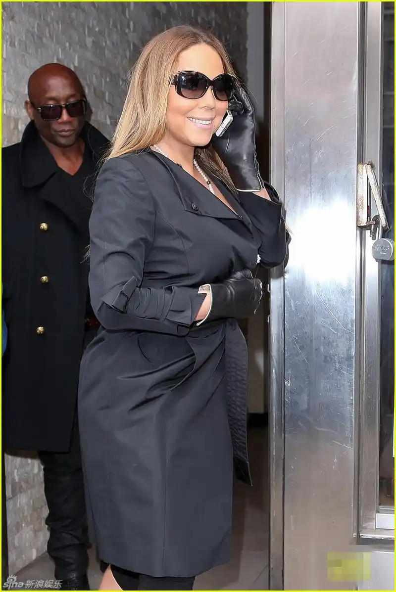 组图:玛丽亚-凯莉发福严重 腰似水桶脸大如盘_高清图集_新浪网