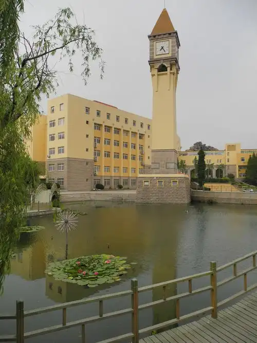 青岛二中校园掠影