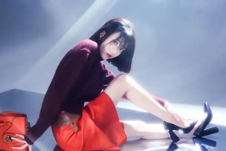 李溪芮性感妩媚时尚写真,高清图片-壁纸族