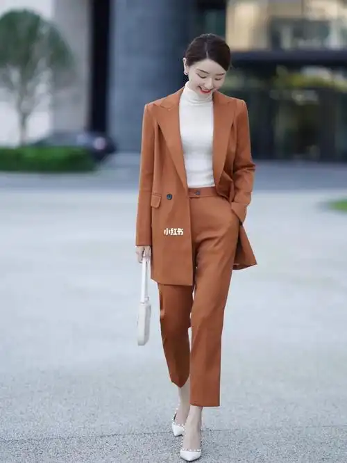 早秋通勤穿搭|第一次尝试橘色系_通勤穿搭_橘色系_西装_职场_初秋穿搭