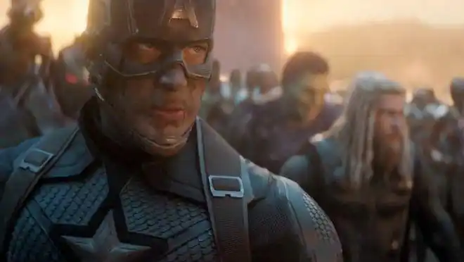 是继承美队盾牌的标准,我们不能从实力上否定猎鹰继承美队盾牌的资格!