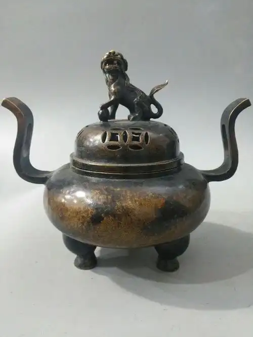 华夏古玩城 铜器 其它 > 水云居款 狮事如意 鼎炉熏香炉