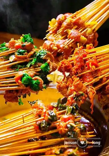 请你吃天冷后第一锅3.8折串串香