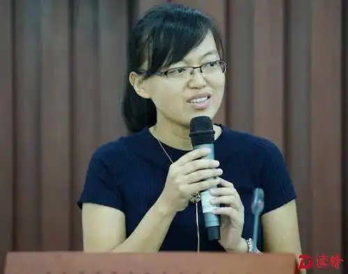 育才四小小学数学老师赵莹