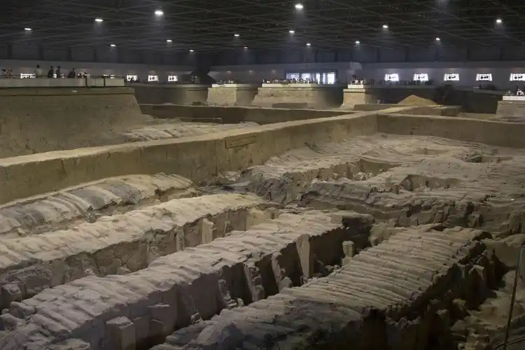 二号坑全景 秦始皇兵马俑博物馆